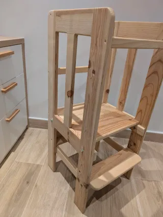 Torre Montessori in Legno Naturale