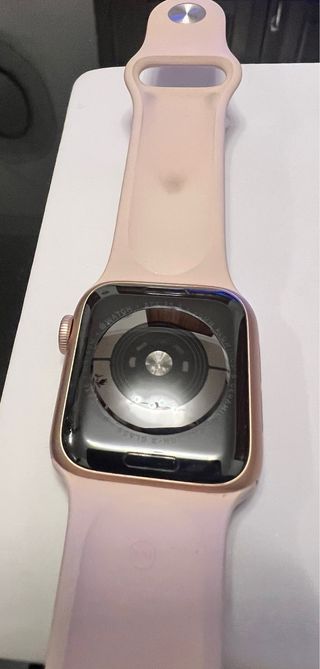 Apple Watch Rose Gold con correa rosa