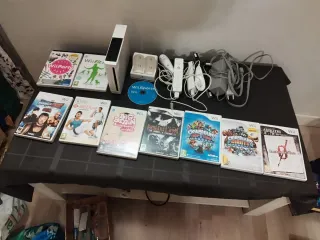 Consola Wii Negra + Accesorios y Juegos