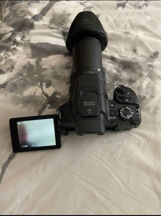 Canon PowerShot SX70 HS + funda + 3 baterías