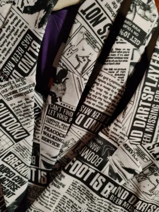 Traje Opposuits Talla M - Diseño Periódico