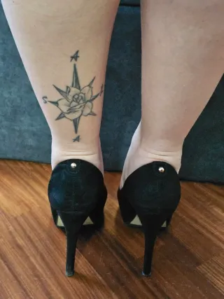 Tacchi neri eleganti