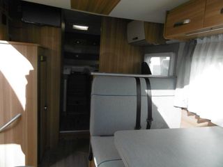 Autocaravana weinsberg carasuite 700 ME