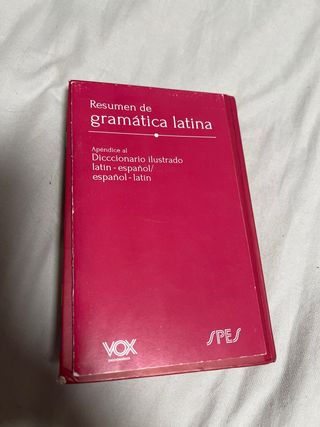 Diccionario ilustrado latín-español/ español-latín