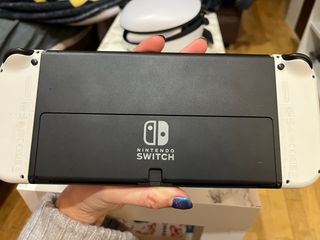 Nintendo Switch OLED + Accesorios