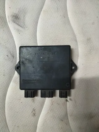 Centralita ECU Yamaha YZF 600 Thundercat