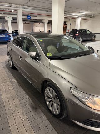 Volkswagen CC 2011