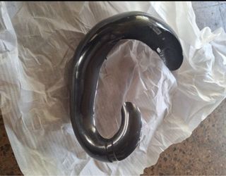 Cubre escape carbono KTM