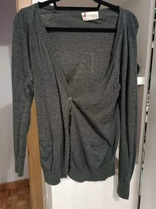 Lote prendas S/M: jerseys y blusas