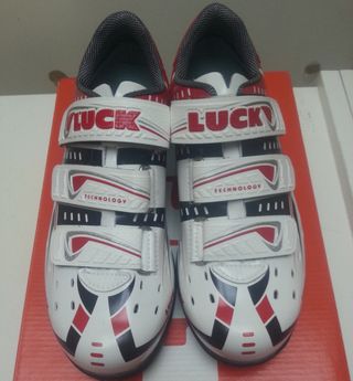 ZAPATILLAS PARA BICICLETAS SPINNING DE MARCA LUCKY