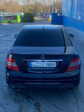 Mercedes-Benz w204 c230