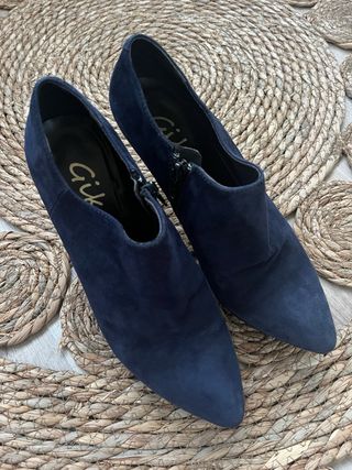 Botines Giko Piel y Ante Azul