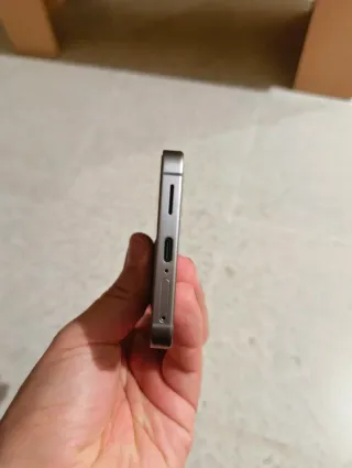 Samsung Galaxy S25 SM-S931B/DS