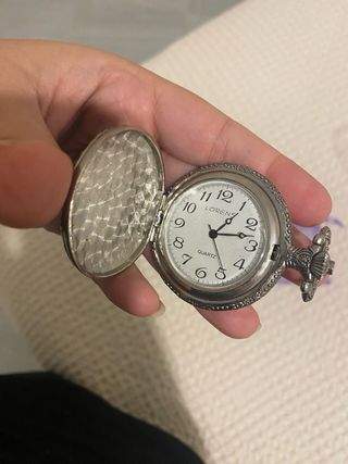 Reloj de bolsillo antiguo tren