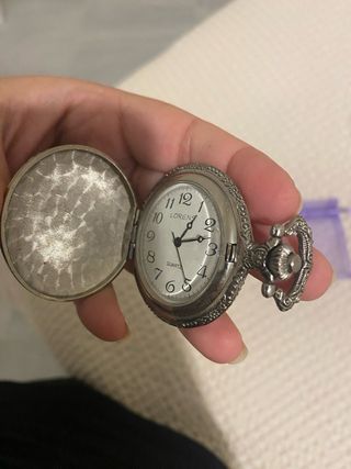 Reloj de bolsillo antiguo tren