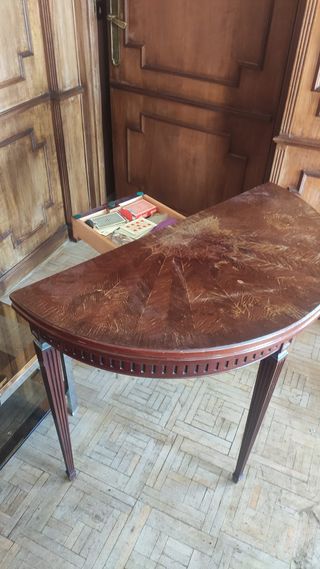 Tavolo da gioco rotondo verde