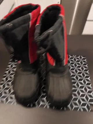 Botas de Nieve Tijuana Negras y Rojas