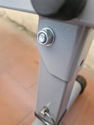 Máquina de remo plegable