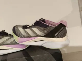 Adidas Adizero Boston 12 (Talla 43 .5)