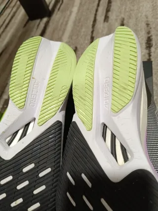 Adidas Adizero Boston 12 (Talla 43 .5)