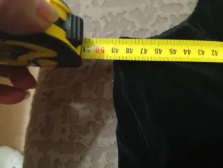 Chaleco terciopelo negro con pedrería