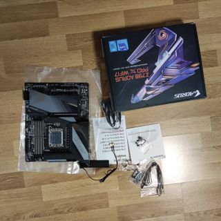 Placa Base Gigabyte Z790 AORUS PRO X WIFI7
