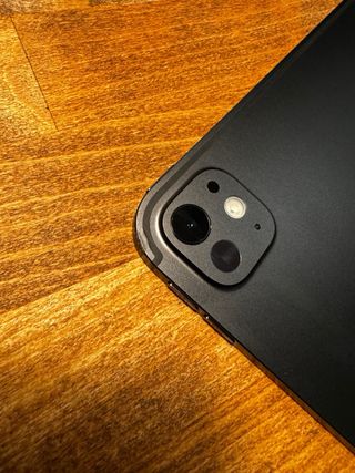 iPad Pro 11 M4 con Magic Keyboard