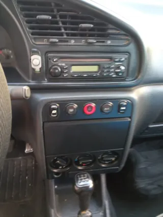 Peugeot Partner 2002