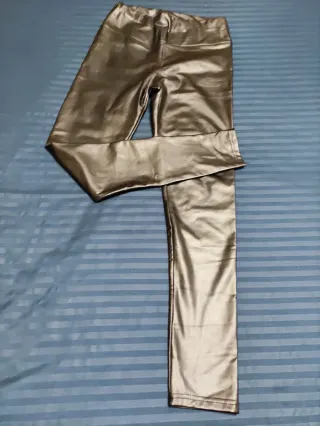 Leggings efecto cuero negros talla M