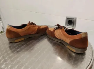 Pikolinos Zapatos Cuero Cordones Cremas