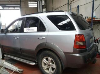 Kia 95634 guantera 845113e500 sorento 2.5 crdi