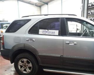 Kia 95634 guantera 845113e500 sorento 2.5 crdi