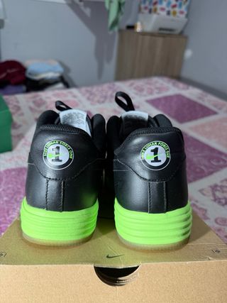 Nike Air Force 1 Negro/Verde