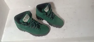 Palladium Scarpe Verdi e Nere