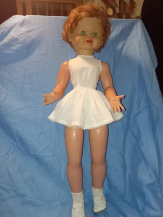 Muñeca Antigua Guiendolina años 50/60