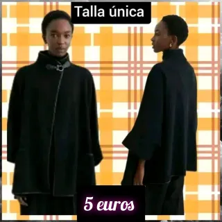 Capa negra talla única