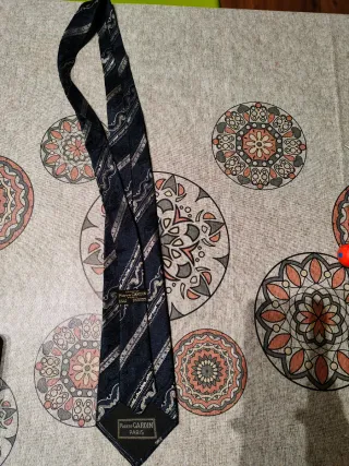 (SOLO envíos) Corbata Pierre Cardin (ver+en perfil