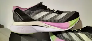 Adidas  Boston 12 (Talla 43.5)