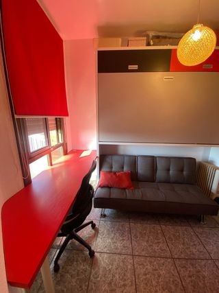 Muebles habitación: Escritorio, Sofá Cama