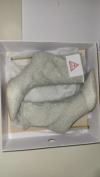 Botín Guess Mujer Plata Sin Estrenar