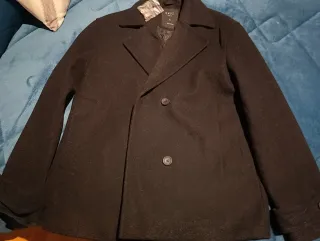 Chaqueta SMOG Negra Talla S, equivale a la mediana