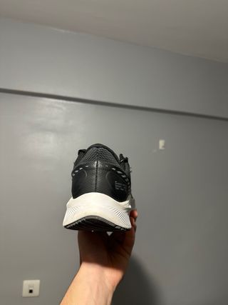 Zapatillas Nike Quest 3 Shield