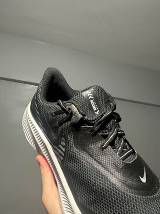Zapatillas Nike Quest 3 Shield