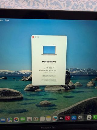 MacBook Pro M2 13” 2022 8GB RAM 500GB SSD