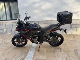 Voge 300DS 2021 Negra