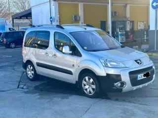 Peugeot Partner 2012