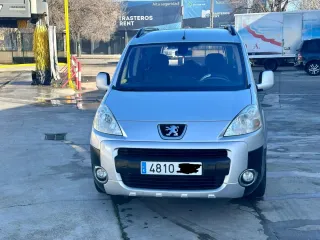 Peugeot Partner 2012