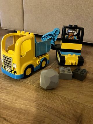 DUPLO Camión y Excavadora 10931