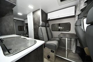 Peugeot Boxer 2010 / Aurocaravana / Camper