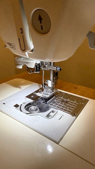 Brother Innov-is 35 | Máquina de coser